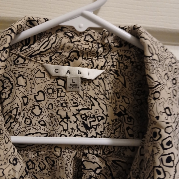 CABI Button down top - Picture 4 of 11